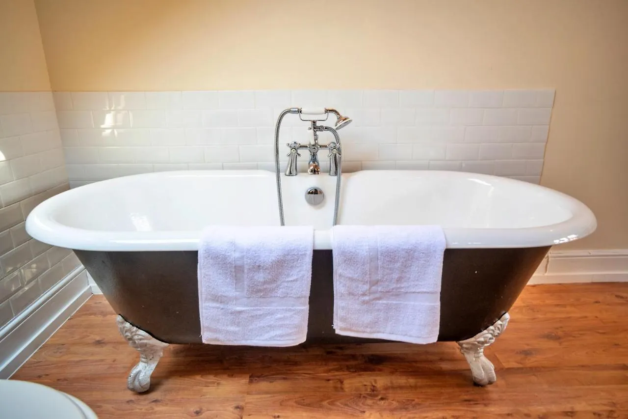 Finest Retreats - Pittodrie Guest House - Apartment 6 Brighton