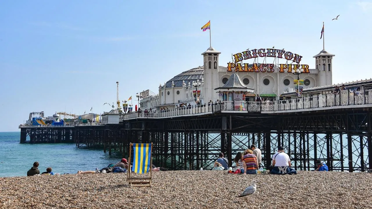 Finest Retreats - Pittodrie Guest House - Apartment 6 Brighton